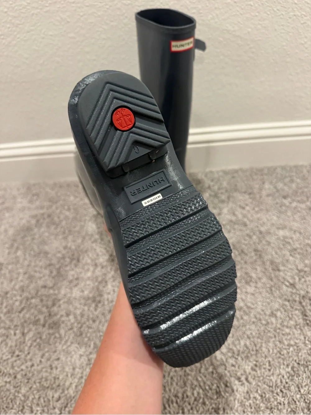 Hunter Tall Gloss Rain Boots in Charcoal Gray